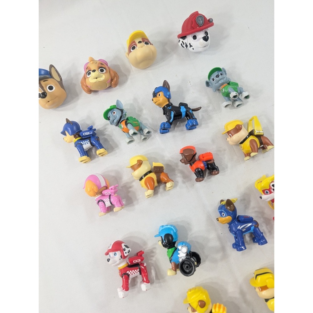 Lot of 22 Paw Patrol Figures Rescue Dogs Figurines